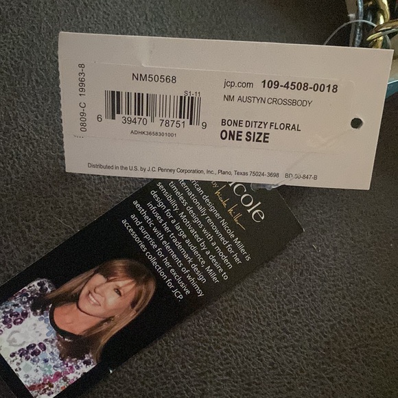 Nicole Miller crossbody purse - Picture 5 of 6